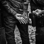 Genova, contrasto allo spaccio in via Chiaravagna: arrestato 19enne, sequestrati oltre 300 grammi di droga